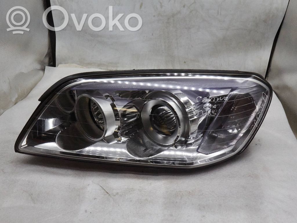 Chevrolet Captiva Scheinwerfer 