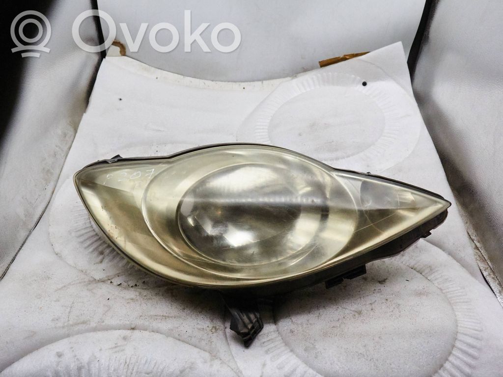 Peugeot 107 Lampa przednia 