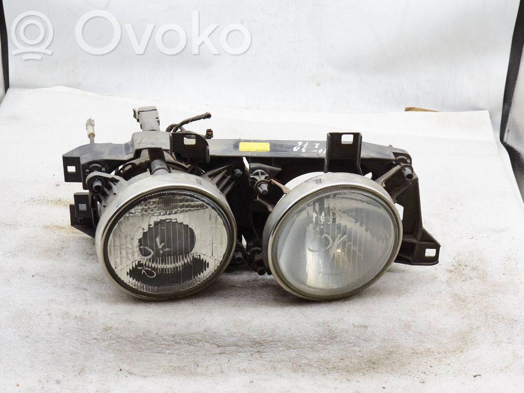 BMW 5 E34 Headlight/headlamp 