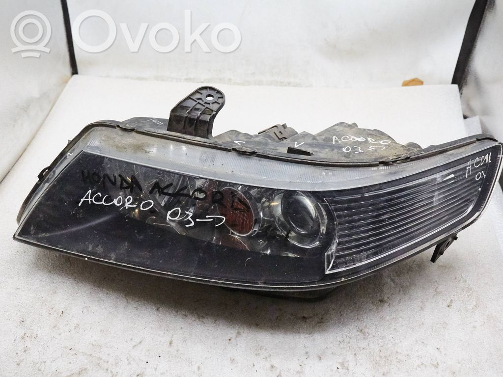 Honda Accord Lampa przednia 