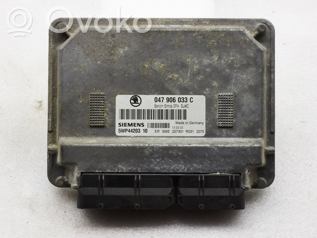 Engine control unit/module   047906033C,5WP44203