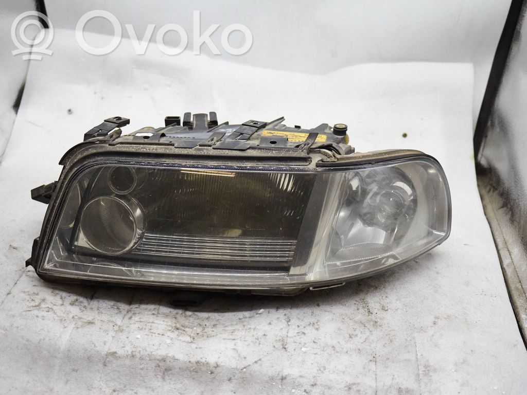 Audi A8 S8 D2 4D Scheinwerfer 