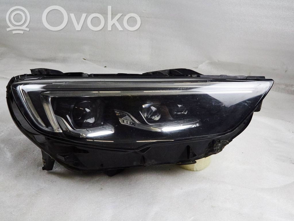 Opel Insignia B Scheinwerfer 