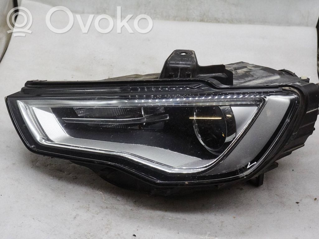 Audi A3 S3 8V Headlight/headlamp 