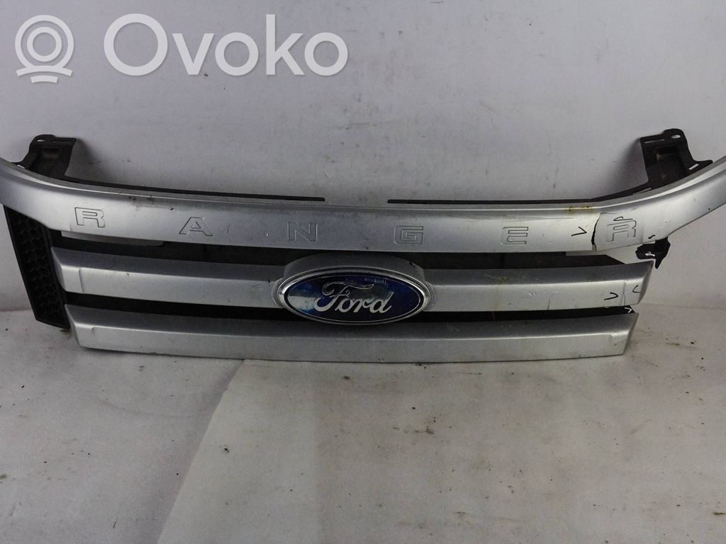 Ford Ranger Augšējais režģis 