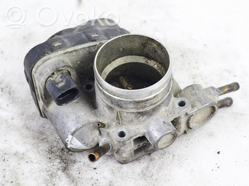 Volkswagen Golf IV Zawór przepustnicy 