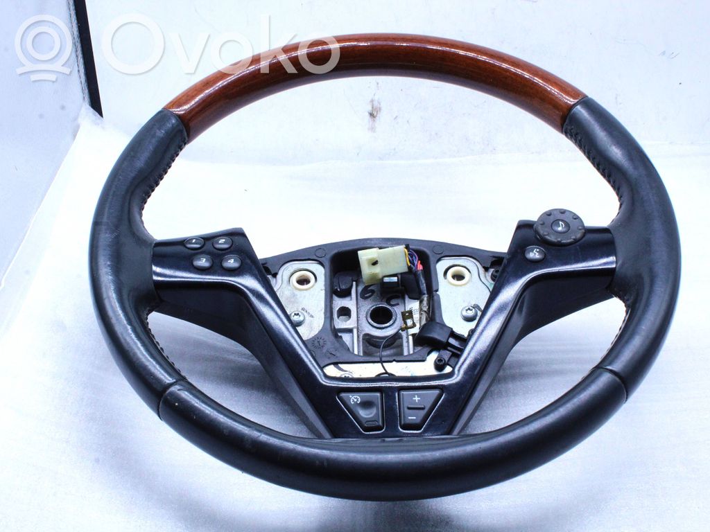Cadillac CTS Steering wheel 