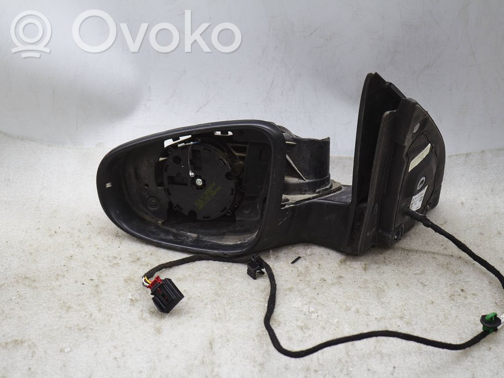 Volkswagen Golf VI Elektryczne lusterko boczne drzwi przednich 