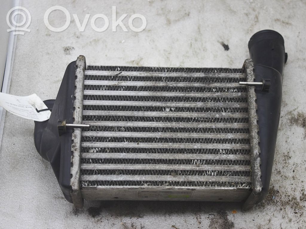 Audi A6 S6 C5 4B Interkūlerio radiatorius 