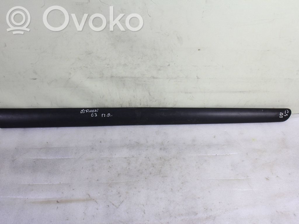 Citroen C3 Etuoven lista (muoto) 