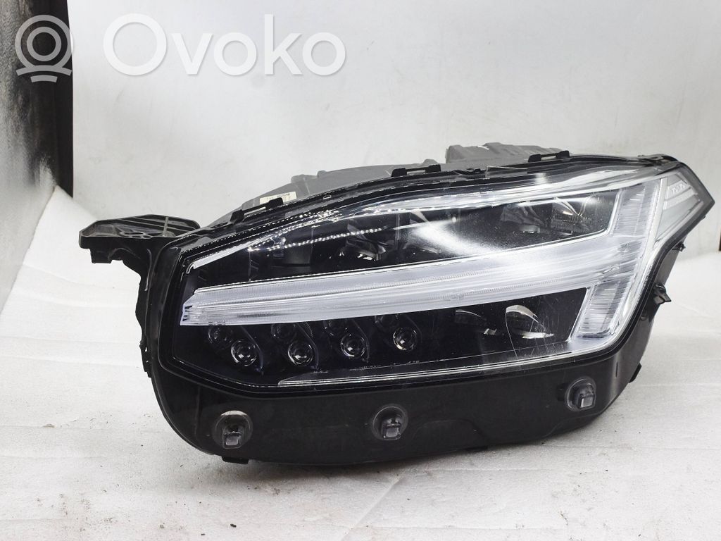 Volvo XC90 Scheinwerfer 