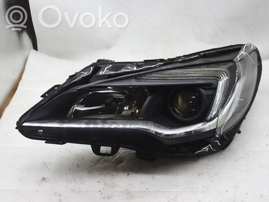 Opel Astra K Headlight/headlamp 