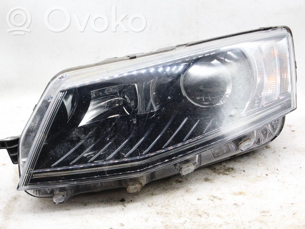 Lampa przednia   5E1941015B,0301272283,030127228300