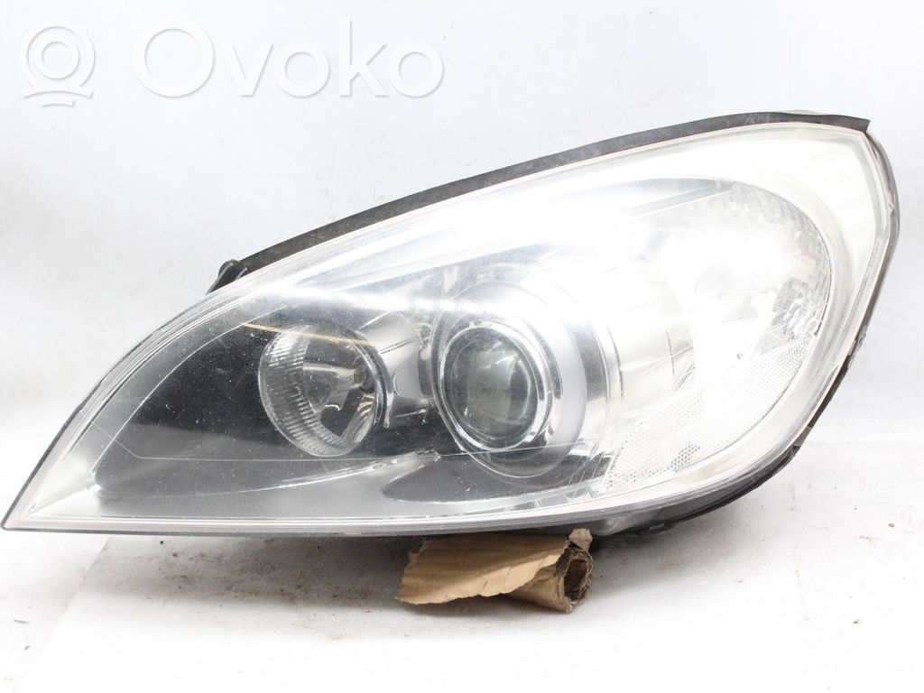 Volvo S60 Lampa przednia 