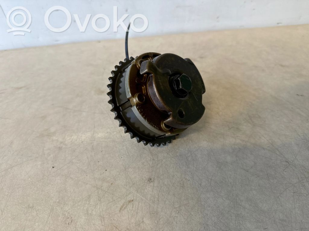 BMW 3 E90 E91 Camshaft pulley/ VANOS 