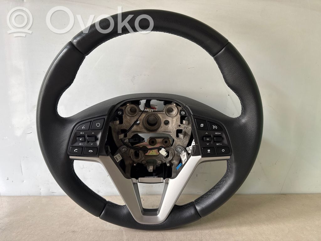 Hyundai Tucson TL Ohjauspyörä 