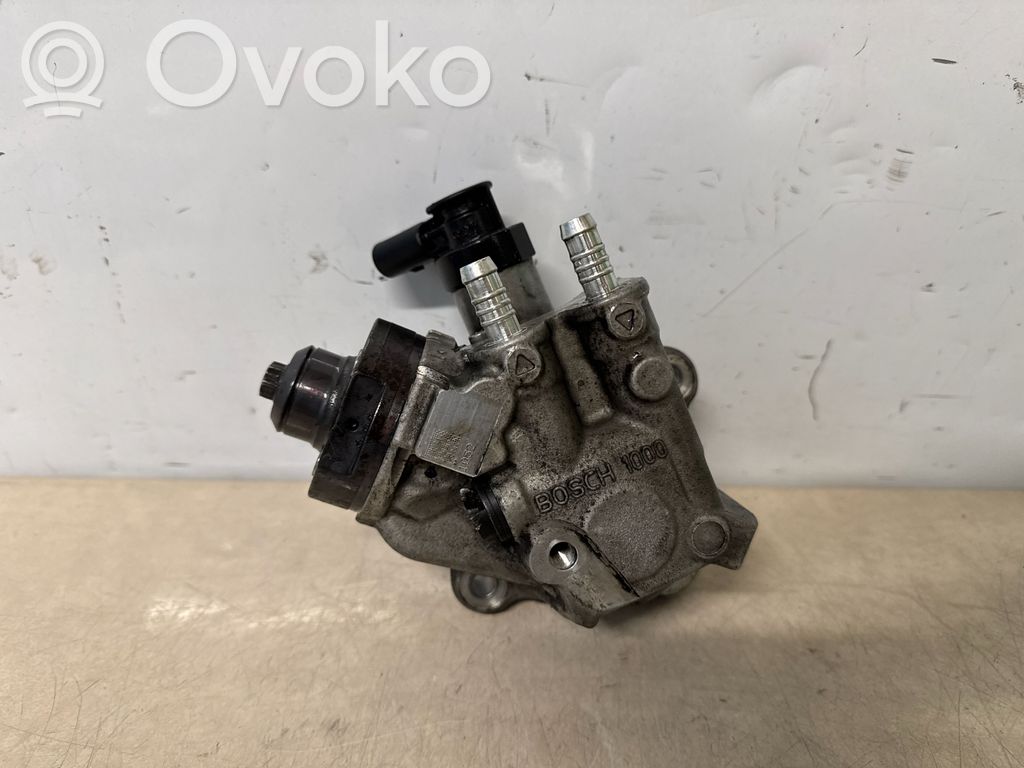 BMW 5 F10 F11 Fuel injection high pressure pump 