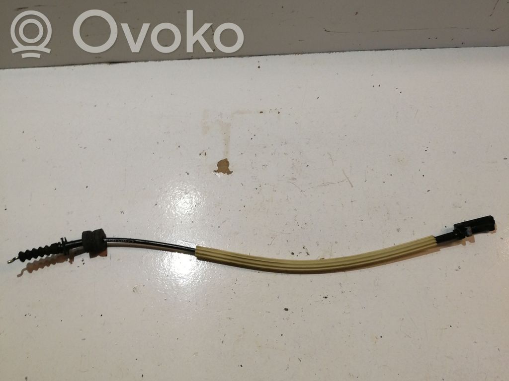 Volvo V70 Línea de cable puerta delantera 