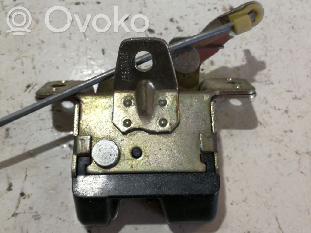 Opel Corsa B Tailgate/trunk/boot lock/catch/latch 