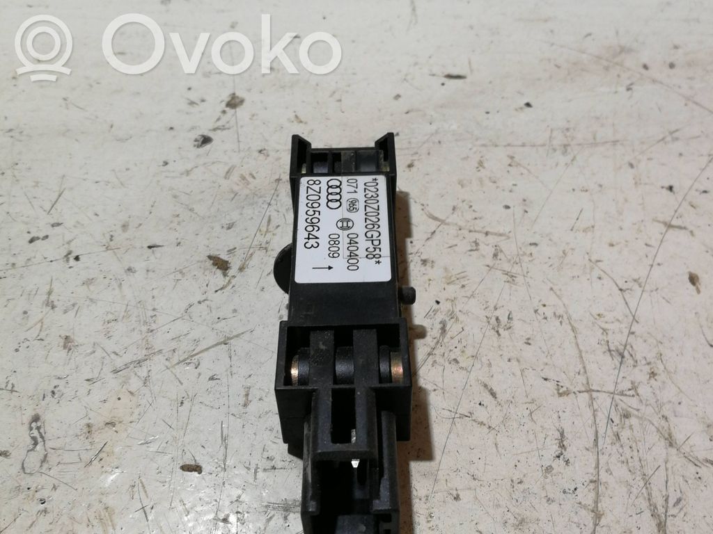 Airbag deployment crash/impact sensor   8Z0959643,040400