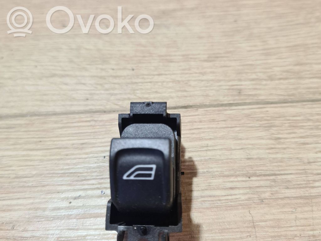 Volvo S80 Electric window control switch 