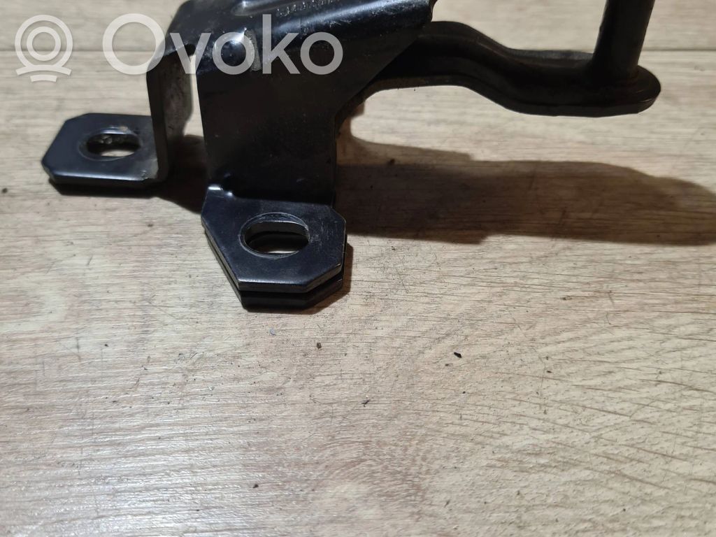 Volvo XC90 Tailgate lock loop/hook striker 