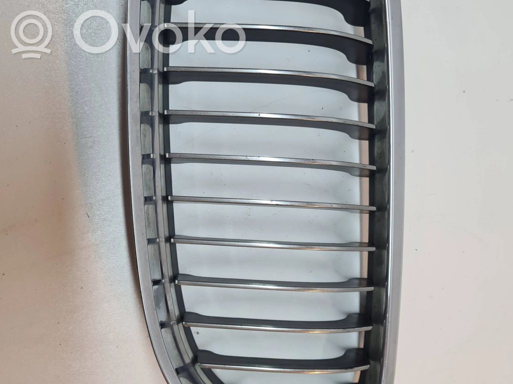 BMW 3 E90 E91 Front bumper upper radiator grill 