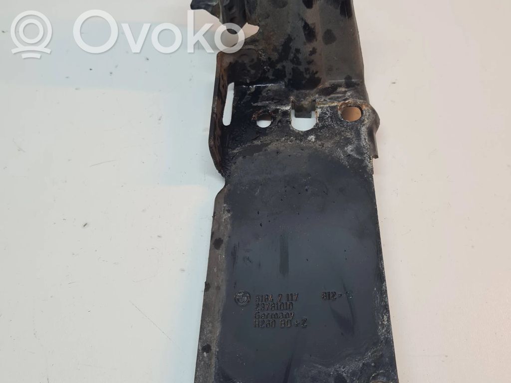 BMW 3 E90 E91 Radiator mount bracket 