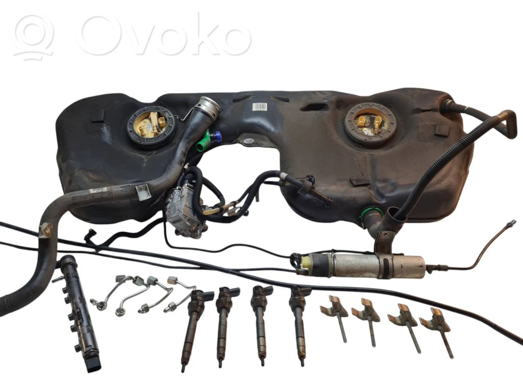 BMW 3 E90 E91 Fuel tank 