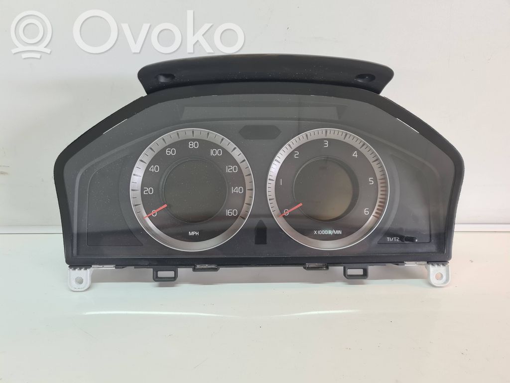 Speedometer (instrument cluster)   31270370AA,36002203,69199730U