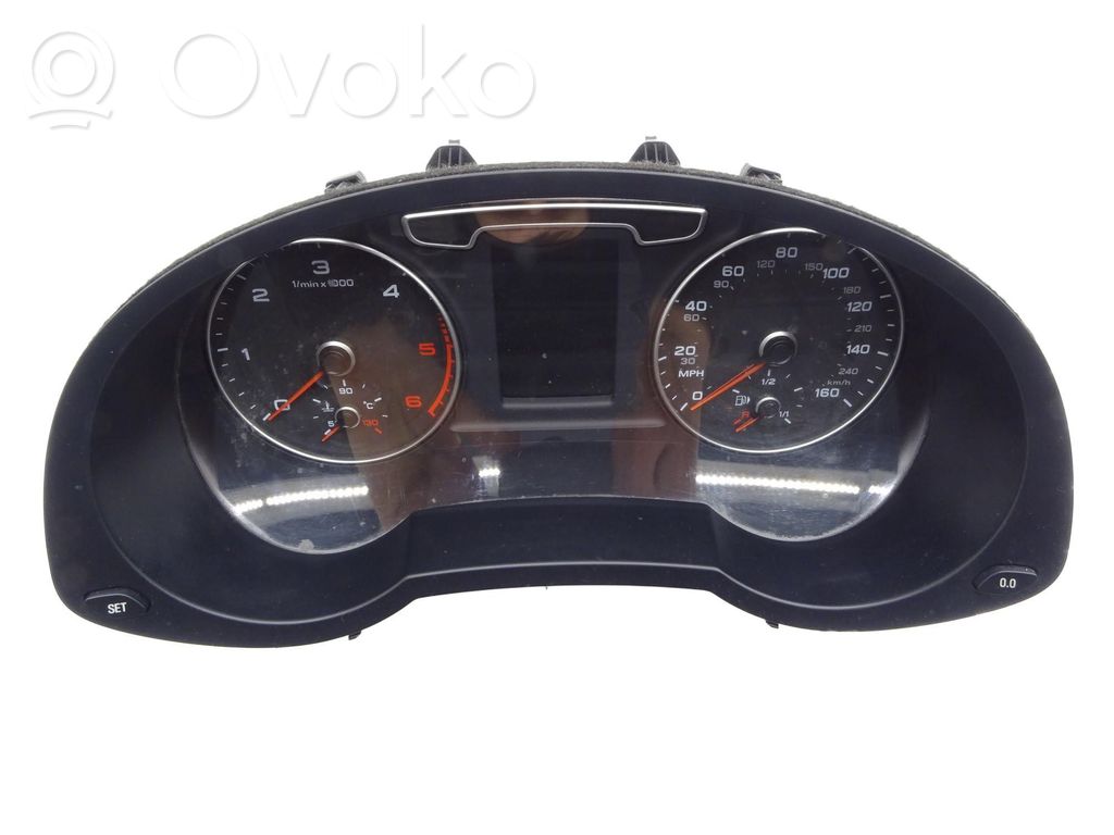 Audi Q3 8U Tachimetro (quadro strumenti) 