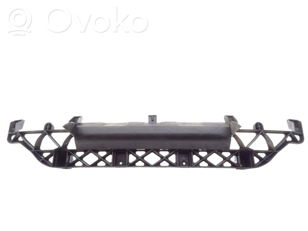 Bumper support mounting bracket corner   4L0807329