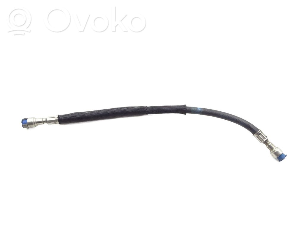 Fuel line pipe   7547131