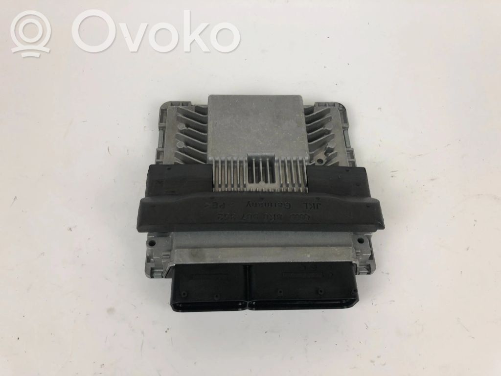 Audi A4 S4 B8 8K Engine control unit/module 