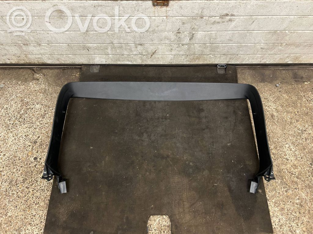 Tailgate trim   95B867973B,40E0011S