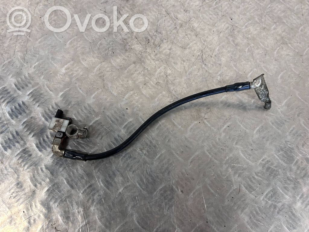 BMW X1 F48 F49 Minusinis laidas (akumuliatoriaus) 