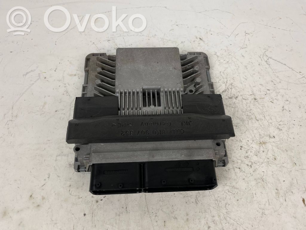 Audi A4 S4 B8 8K Engine control unit/module 