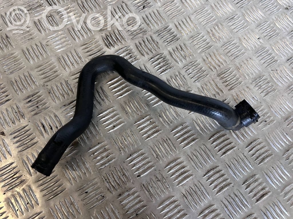 Engine coolant pipe/hose   6792489