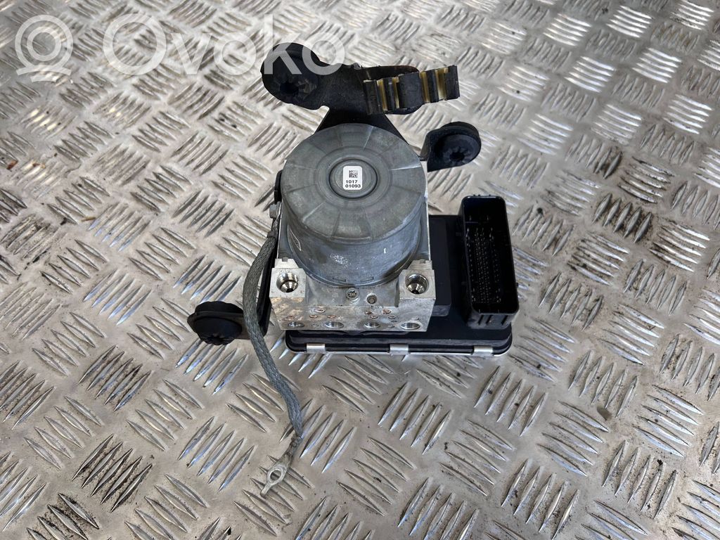 Volvo XC60 ABS Blokas 