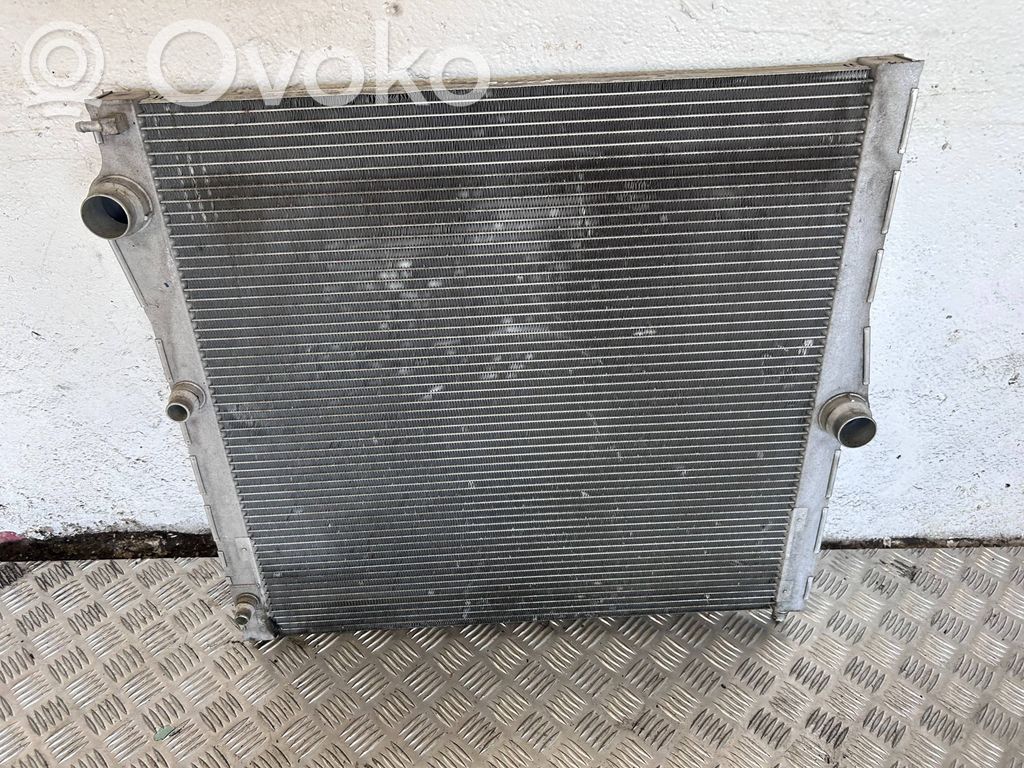 BMW X6 E71 Coolant radiator 