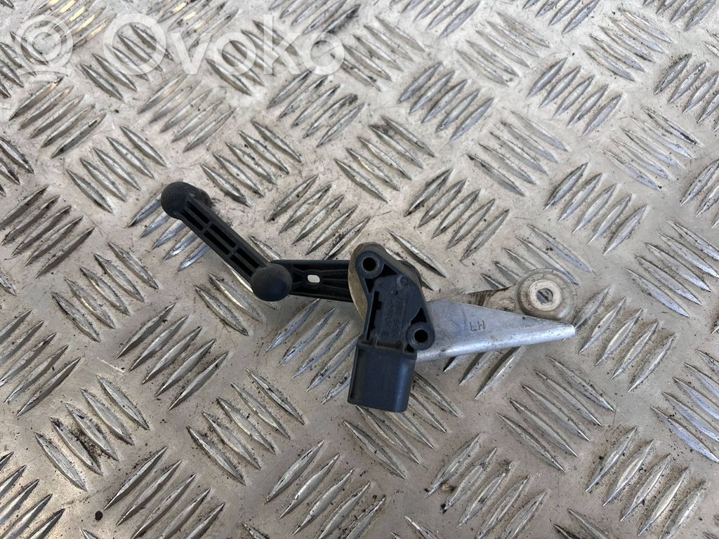 Tesla Model X Headlight/headlamp level sensor 