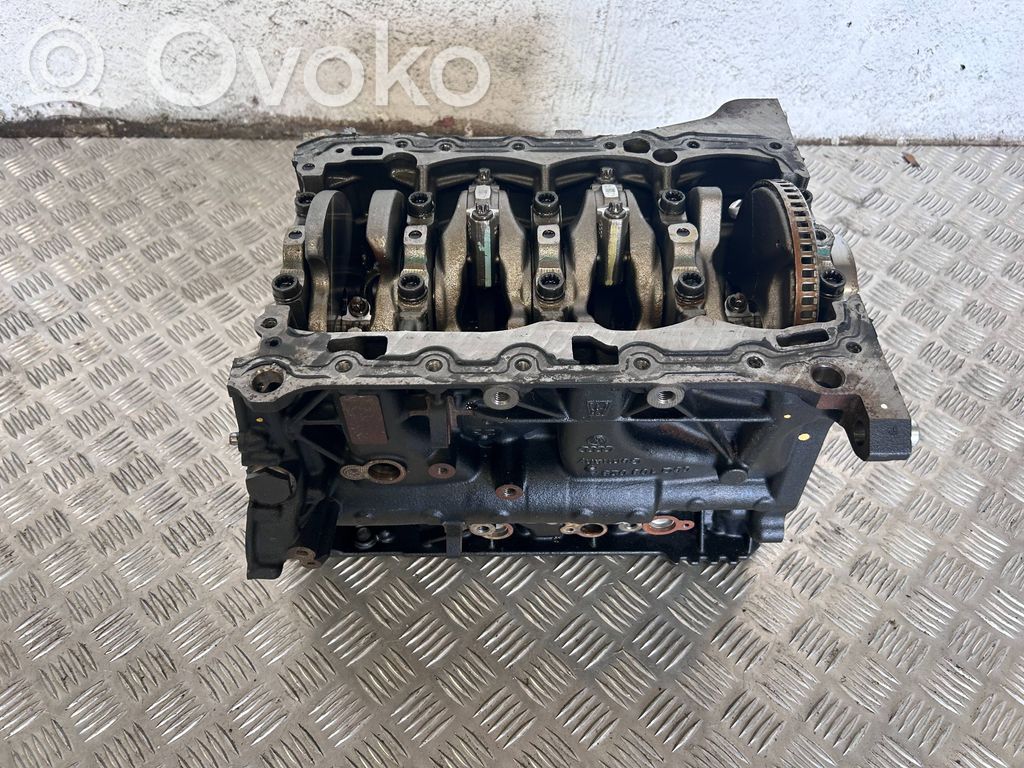 Audi Q5 SQ5 FY Engine block 