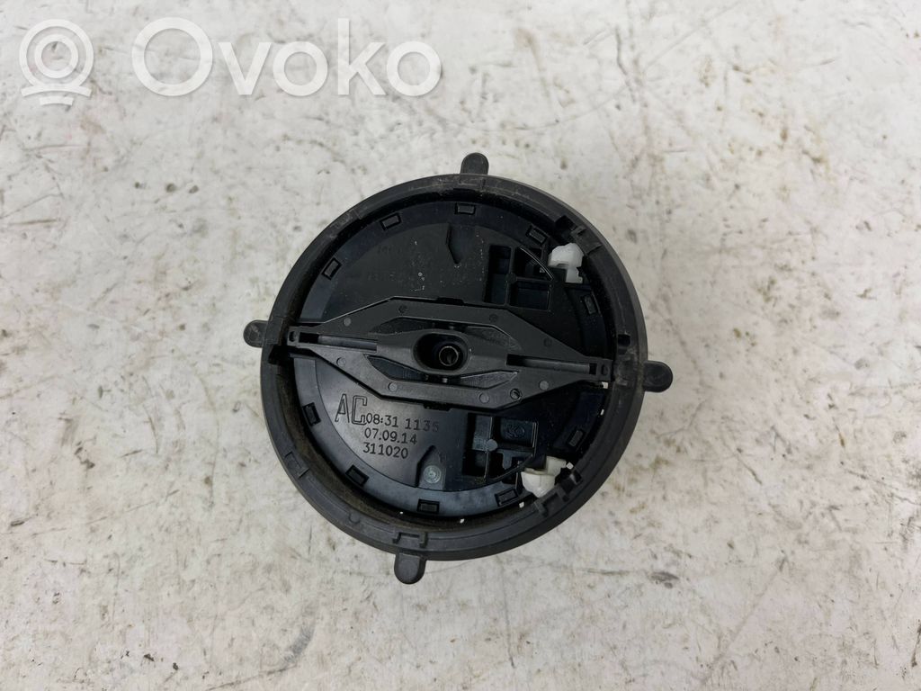 Audi A4 S4 B8 8K Element lusterka bocznego drzwi przednich 