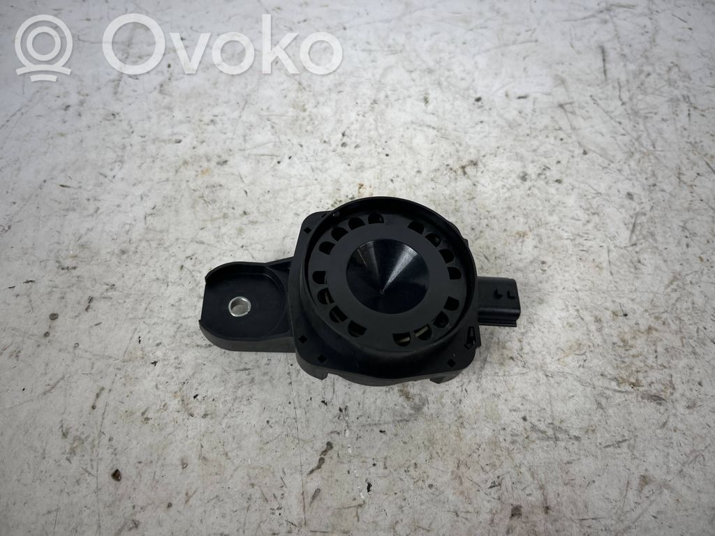Alfa Romeo Stelvio Syrena alarmu 