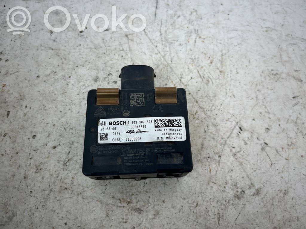 Alfa Romeo Stelvio Sensor de radar Distronic 