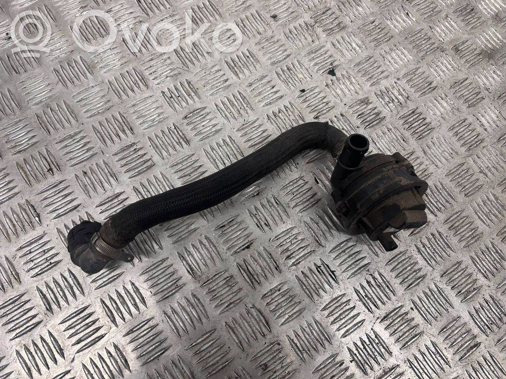 Alfa Romeo Stelvio Cirkuliacinis el. siurbliukas 
