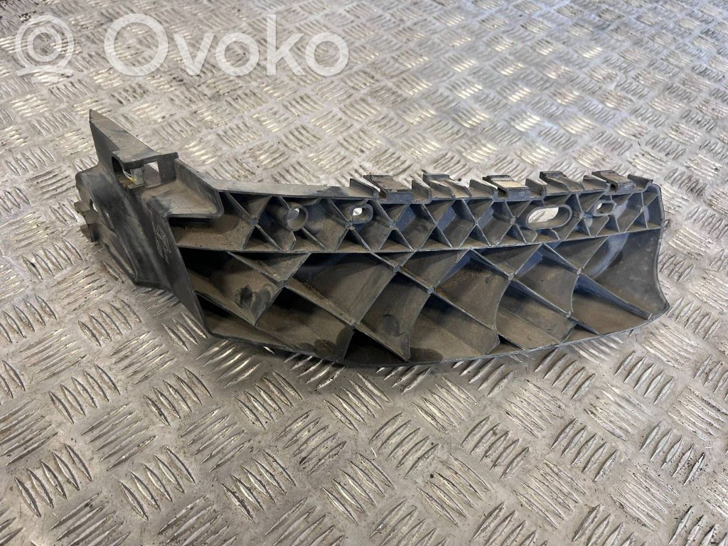 Dodge Durango III Front bumper mounting bracket 