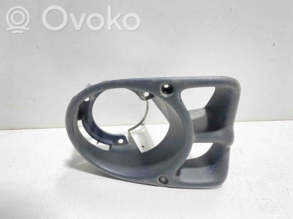Renault Kangoo I Rejilla delantera 