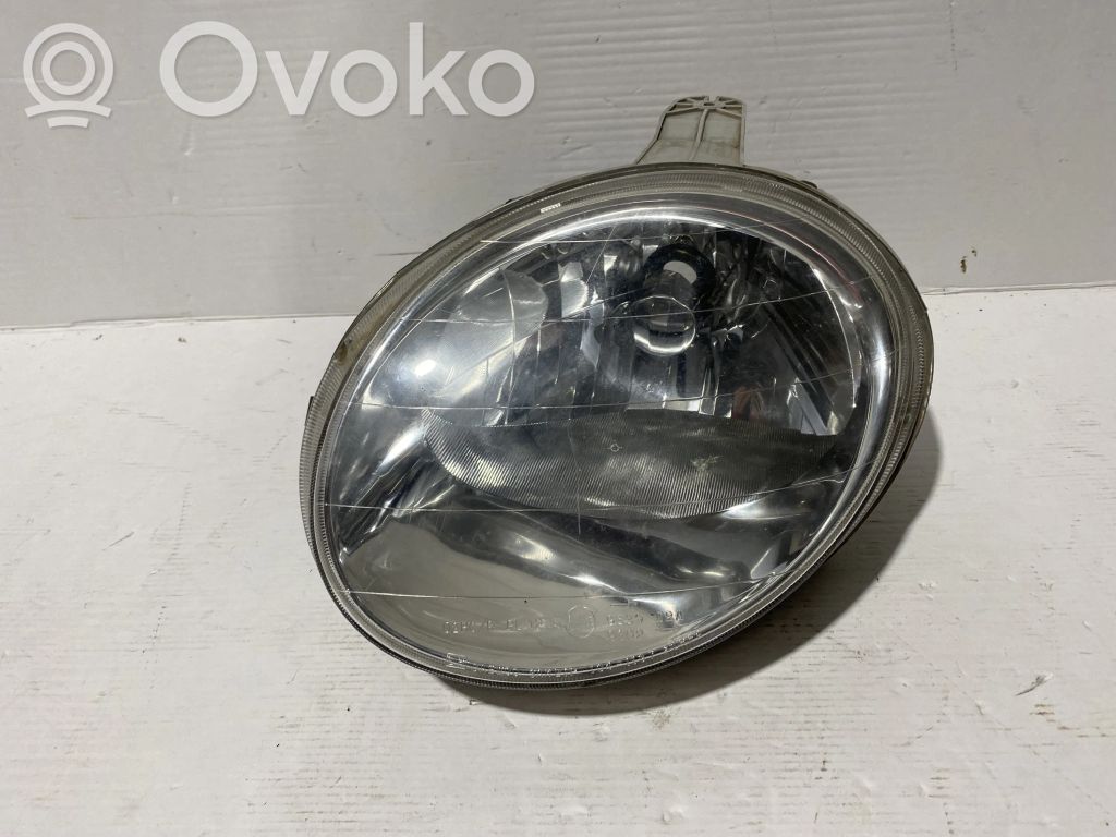 Headlight/headlamp   1041197