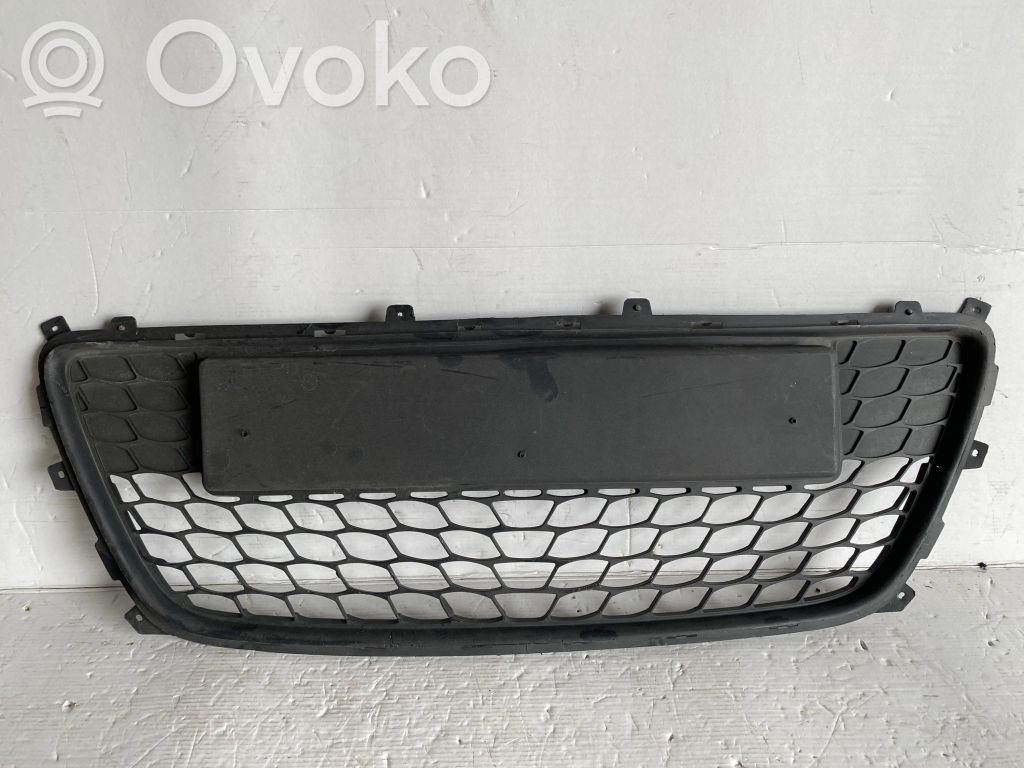 Hyundai i30 Atrapa chłodnicy / Grill 